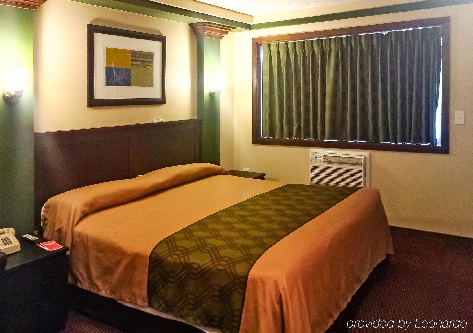 Econo Lodge Warrensville Warrensville Heights 外观 照片