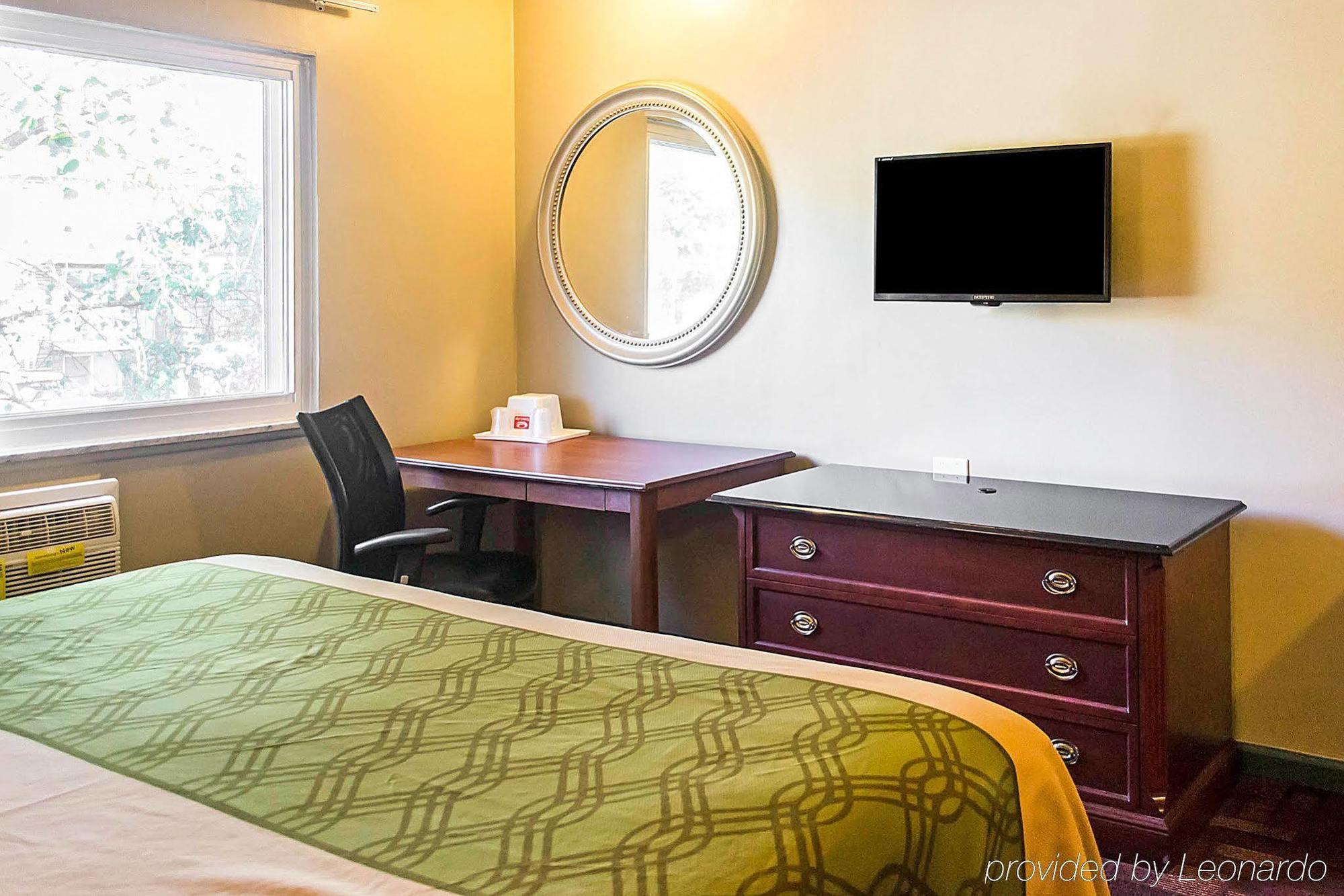 Econo Lodge Warrensville Warrensville Heights 外观 照片