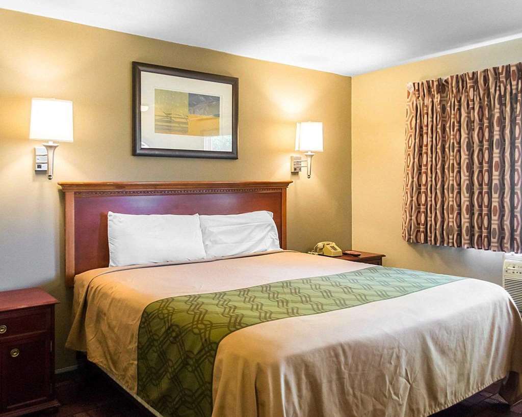 Econo Lodge Warrensville Warrensville Heights 客房 照片